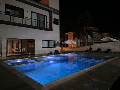 Casa Dos Sonhos no Condomínio Inhandjara com Piscina e Energia Solar